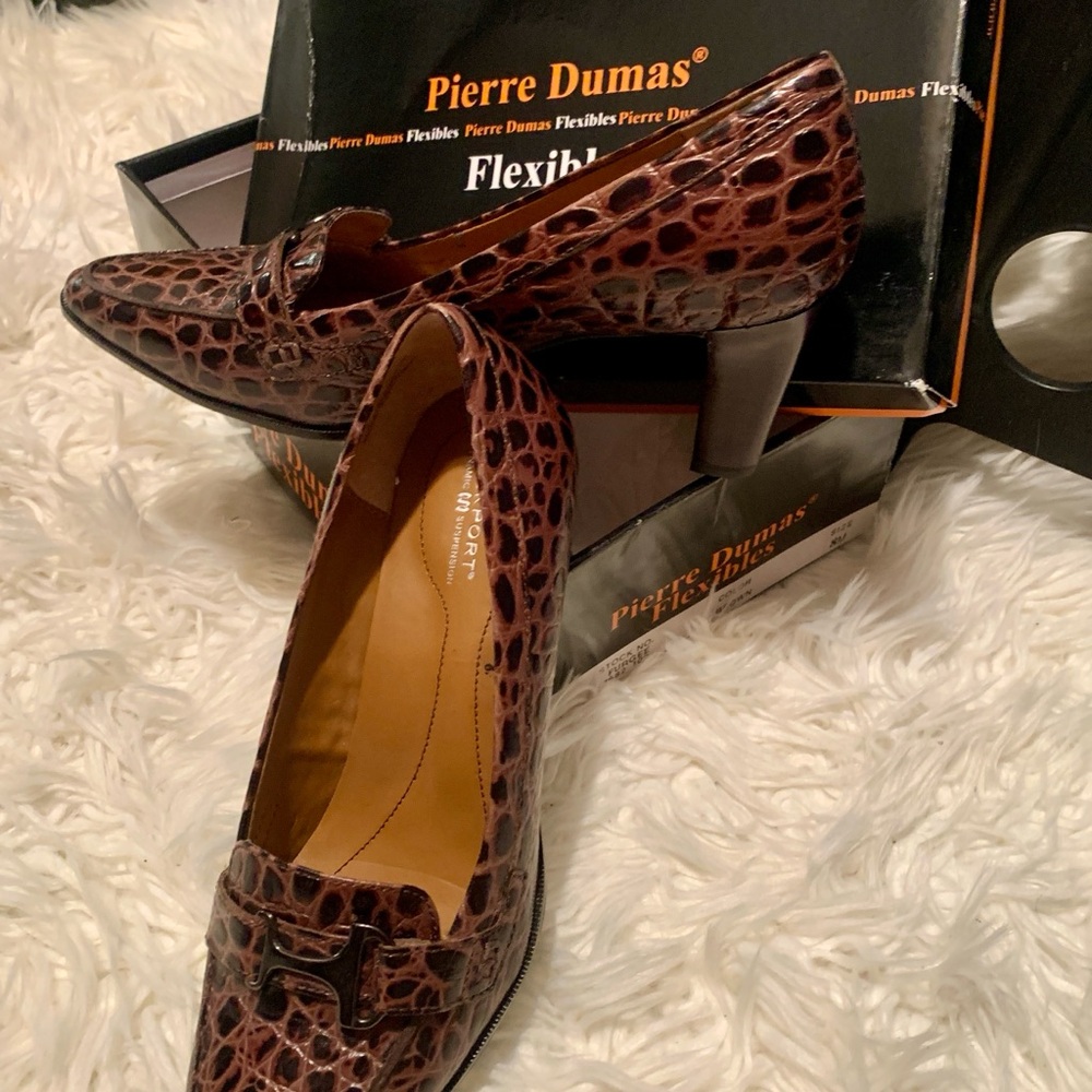 Pierre Dumas Women's Crocodile Pattern Heels - Brown